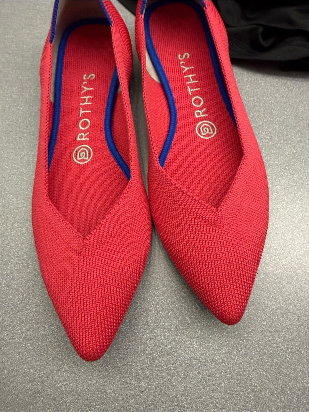 Rothy's pink Knit Pointed Flats with Blue Trim - Picture 3 of 3